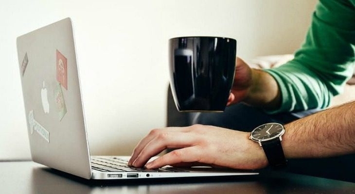7 legitimate ways to earn money with your laptop